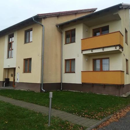 Ferienwohnung Relax Apartman Hegykő Exterior foto